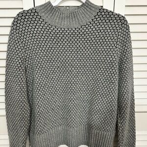 Banana Republic Grey and Black Sweater!